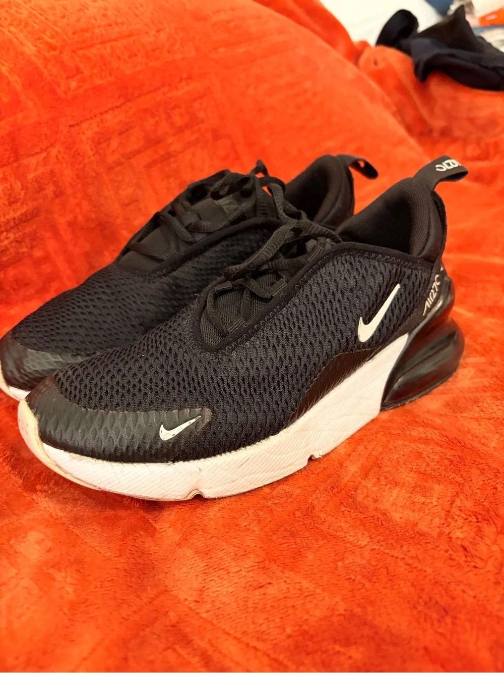 Nike Kids Black and White Air Max 270